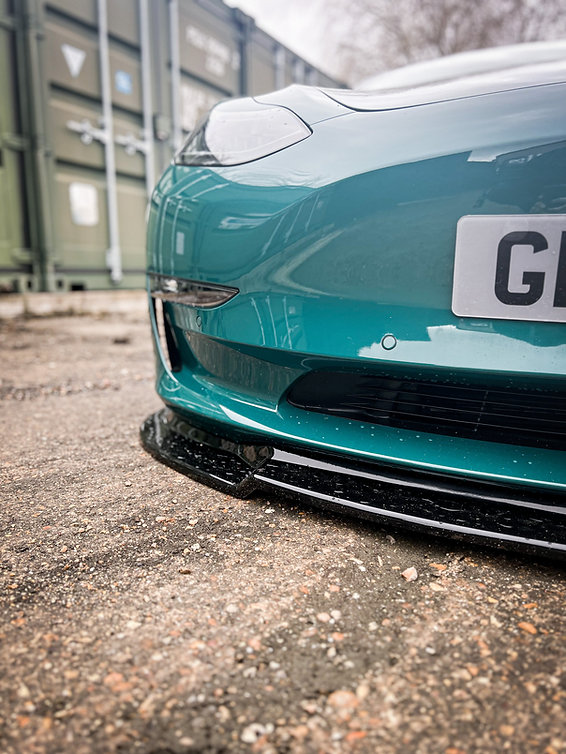 TRC Dark Ghost - Tesla Model 3 Front Splitter