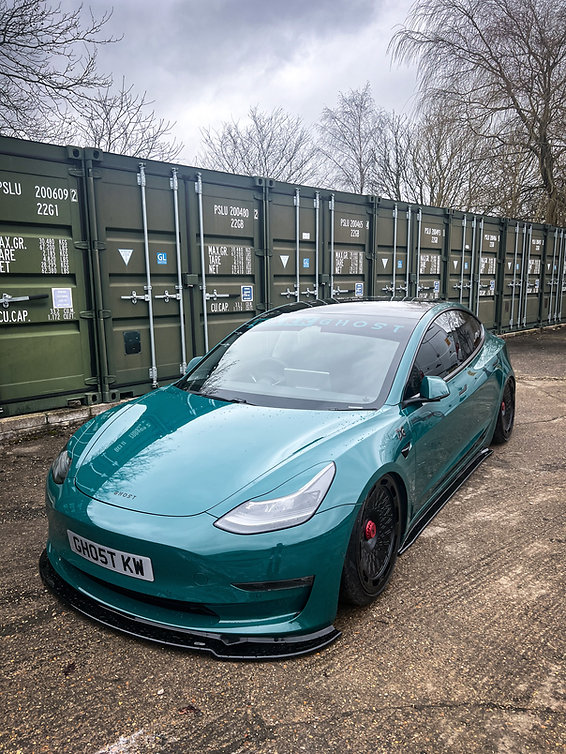 TRC Dark Ghost - Tesla Model 3 Front Splitter