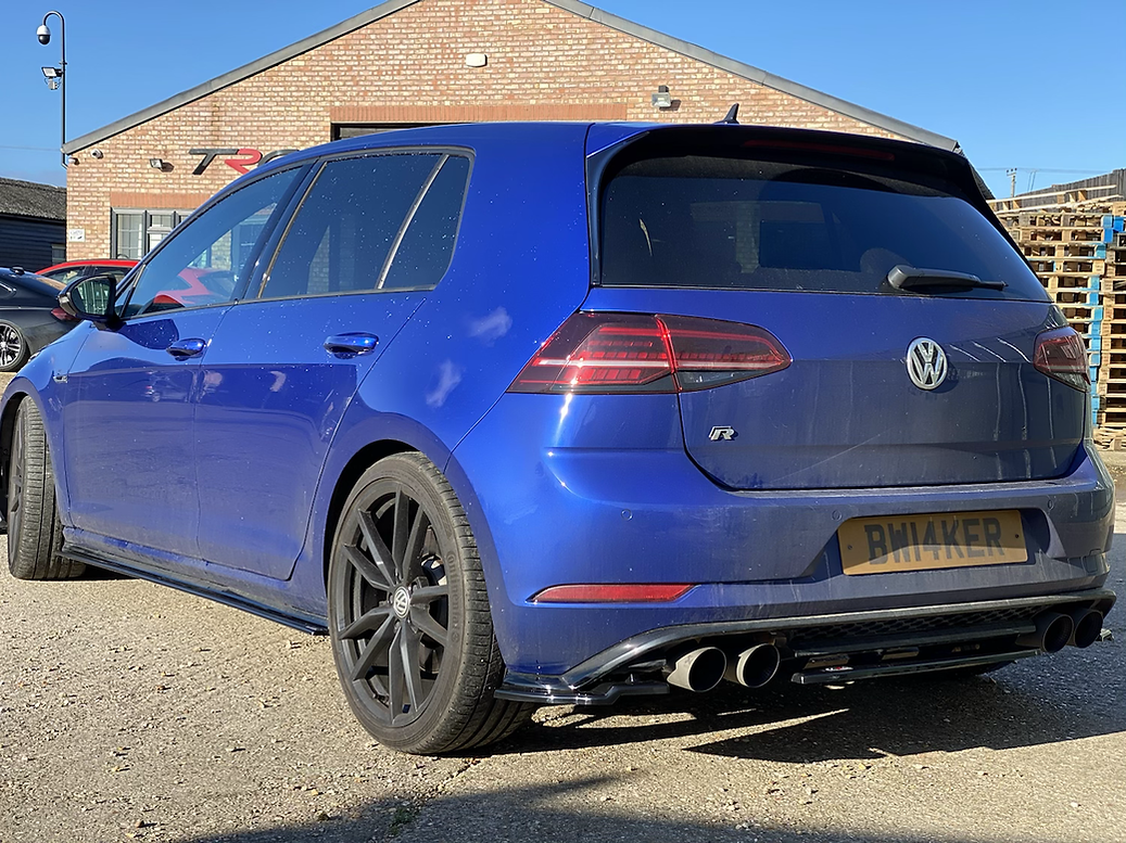 TRC Volkswagen Golf MK7.5 R Side Skirt Splitters