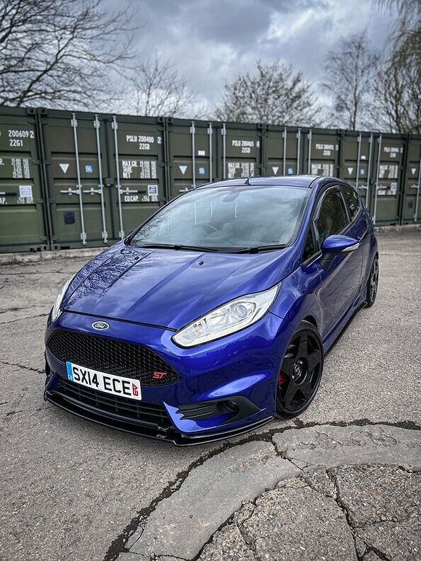 TRC Ford Fiesta MK7.5 ST180 Fog Surrounds