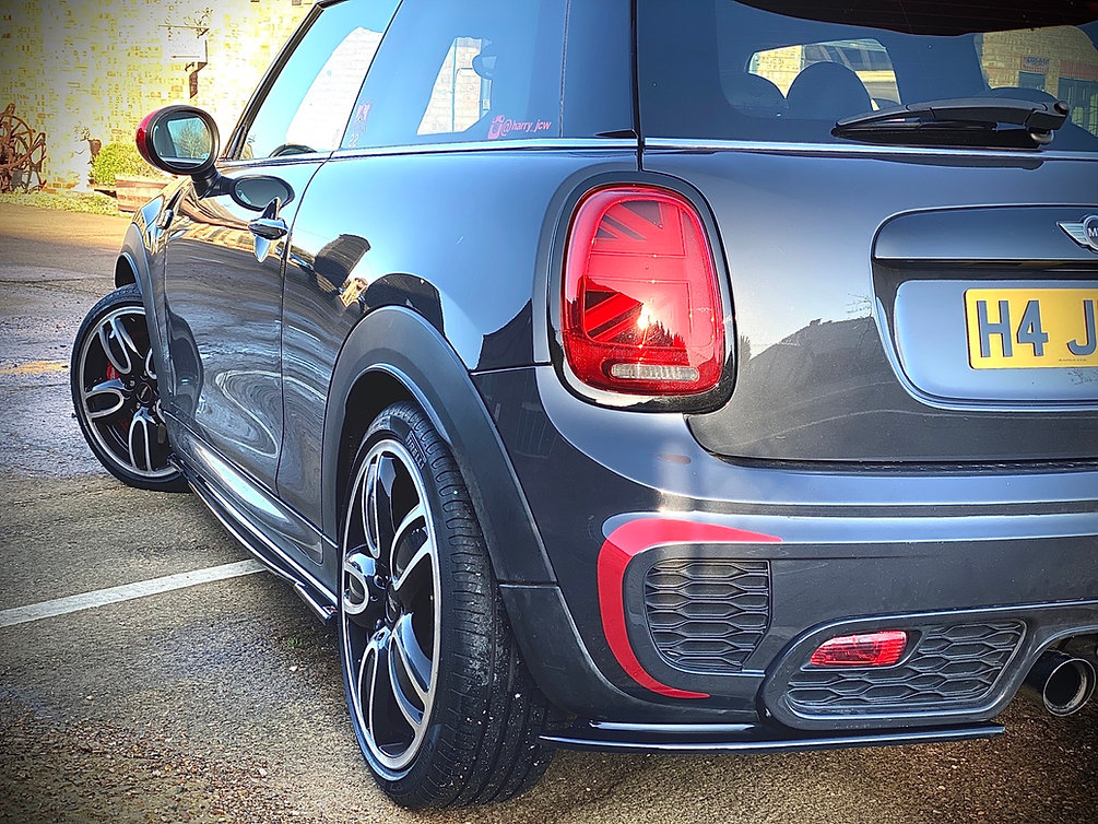 TRC MINI Cooper S JCW F56 Side Skirt Splitters