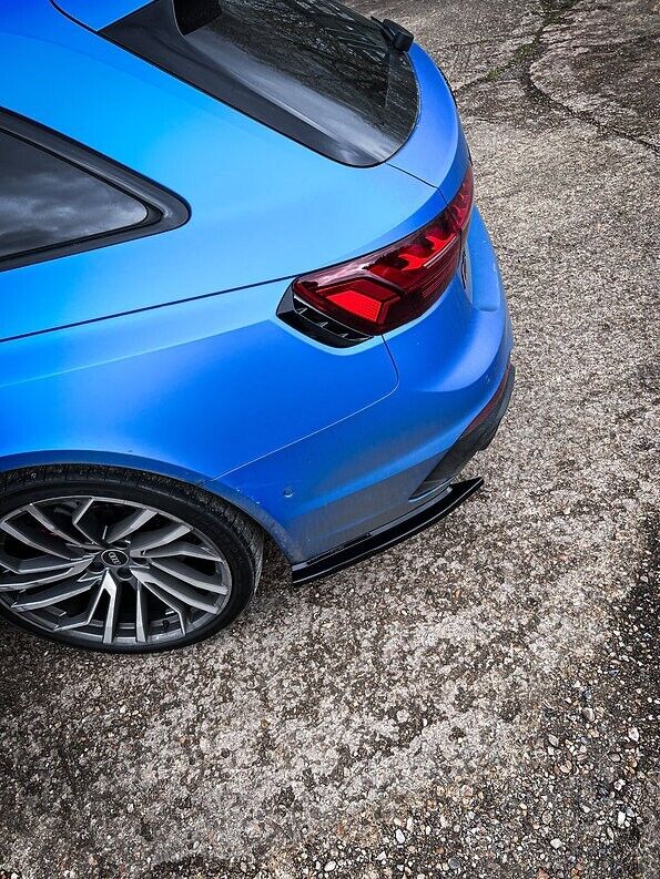 Dark Ghost - Audi RS4 B9 / B9.5 Rear Spats