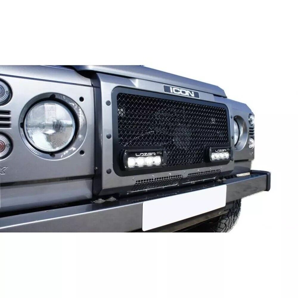 LANDROVER DEFENDER UPPER GRILLE WITH LAZER ST4 LIGHTS ZLL53107B