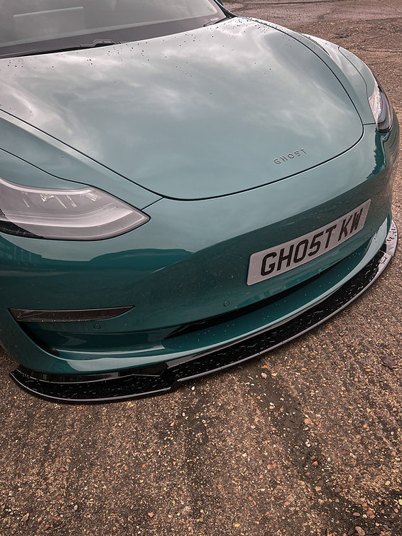 TRC Dark Ghost - Tesla Model 3 Front Splitter