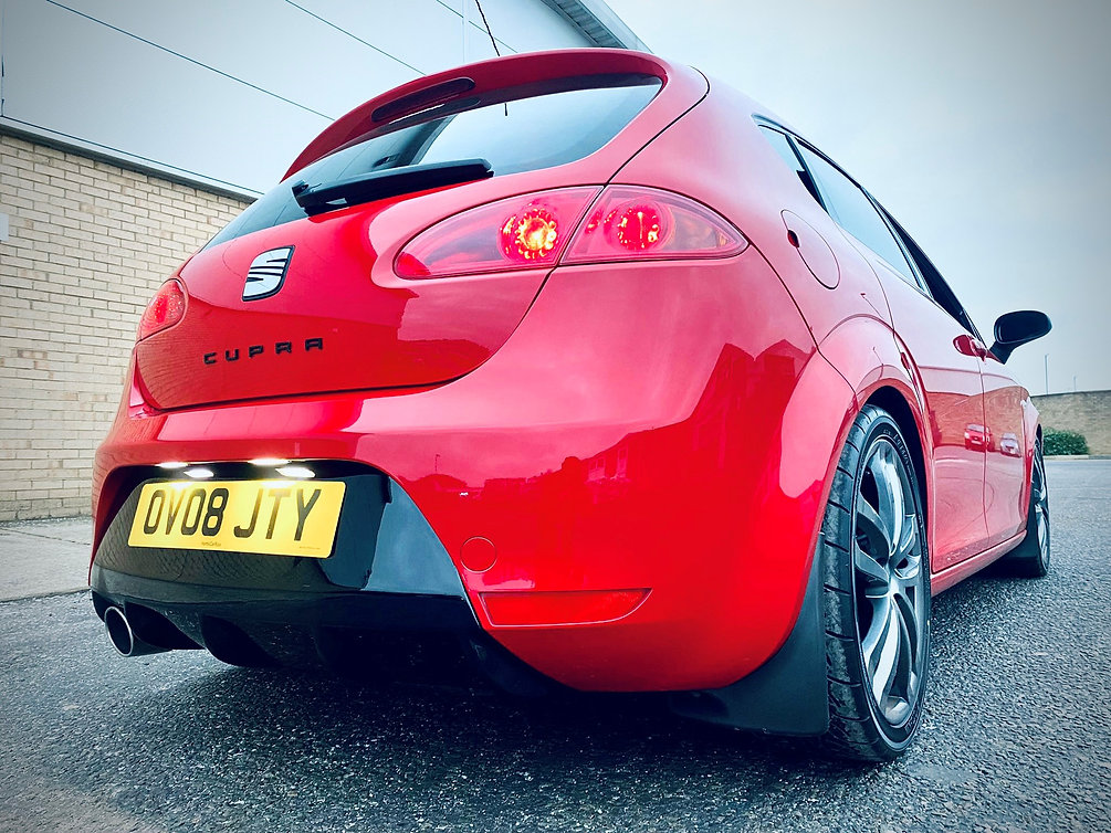 TRC SEAT Leon MK2 Cupra / FR Finned Diffuser