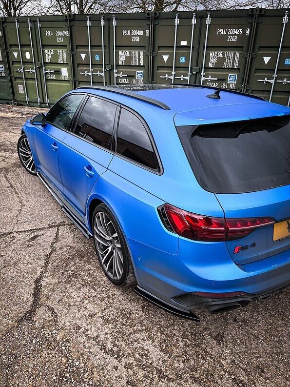 Dark Ghost - Audi RS4 B9 / B9.5 Rear Spats