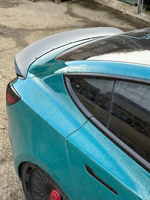 TRC Dark Ghost - Tesla Model 3 Spoiler