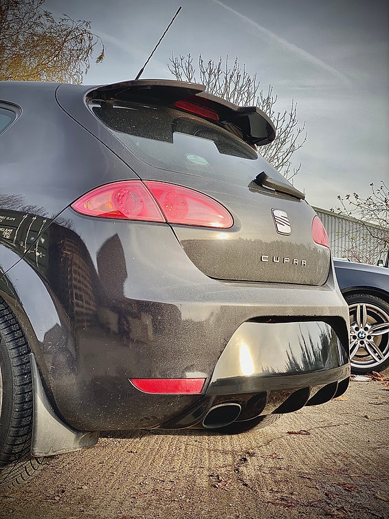 TRC SEAT Leon MK2 Cupra / FR Finned Diffuser