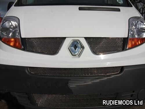 Zunsport Renault Trafic 2007-2010 Complete Front Grille Set 4 piece EX DISPLAY