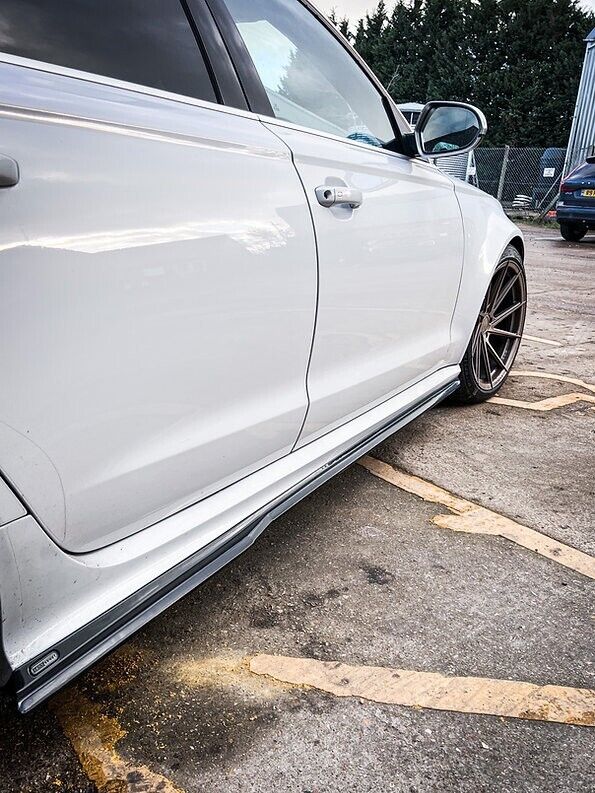 Dark Ghost - Audi RS6 C7 Side Skirt Splitters