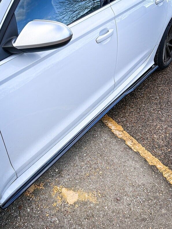 Dark Ghost - Audi RS6 C7 Side Skirt Splitters