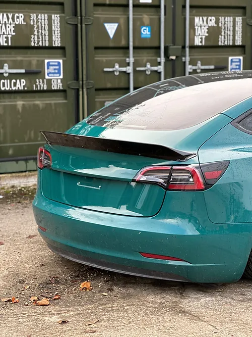 TRC Dark Ghost - Tesla Model 3 Spoiler