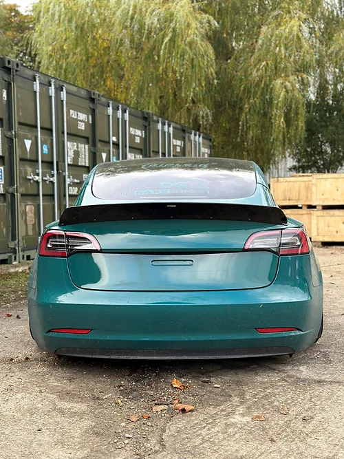 TRC Dark Ghost - Tesla Model 3 Spoiler